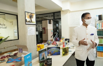 As part of AKAM, Ambassador Abhishek Singh inaugurated the India Corner at the University of Nueva Esparta in Caracas. Embassy gifted several books for the India Corner
